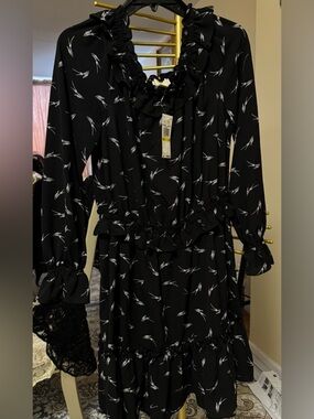 Michael Kors Black Long-Sleeve Midi Dress with White Feather Motif